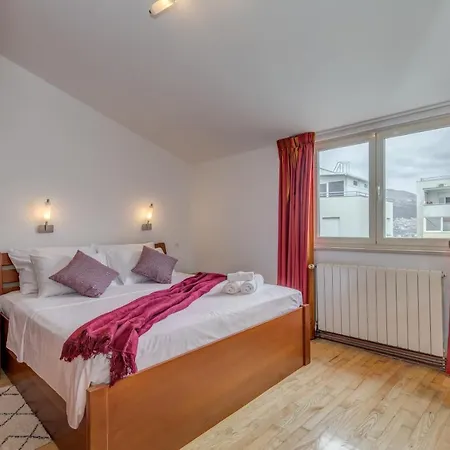 Luxury Galla Apartment